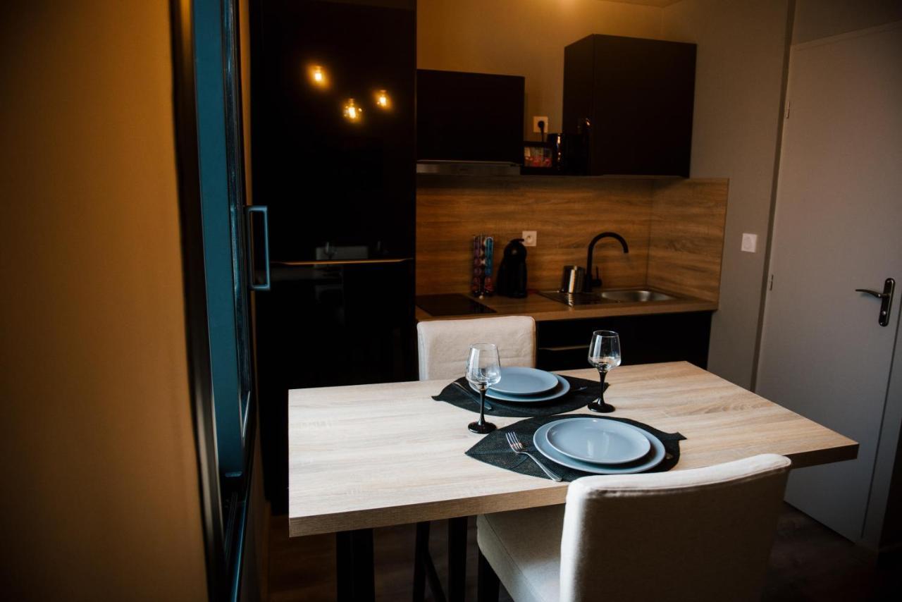 La Suite Romantique Avec Jacuzzi Au Coeur De Perpinhã Exterior foto