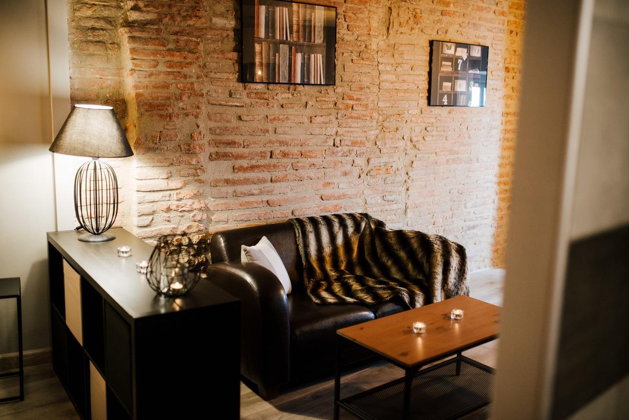 La Suite Romantique Avec Jacuzzi Au Coeur De Perpinhã Exterior foto